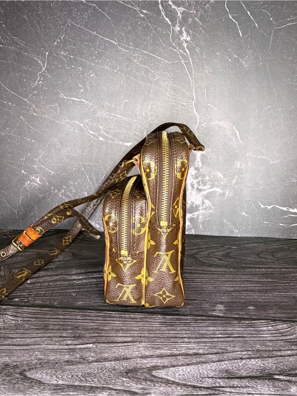 Louis Vuitton Monogram Mini Amazon Crossbody Bag | Vintage | Full Inclusion - Picture 6 of 11